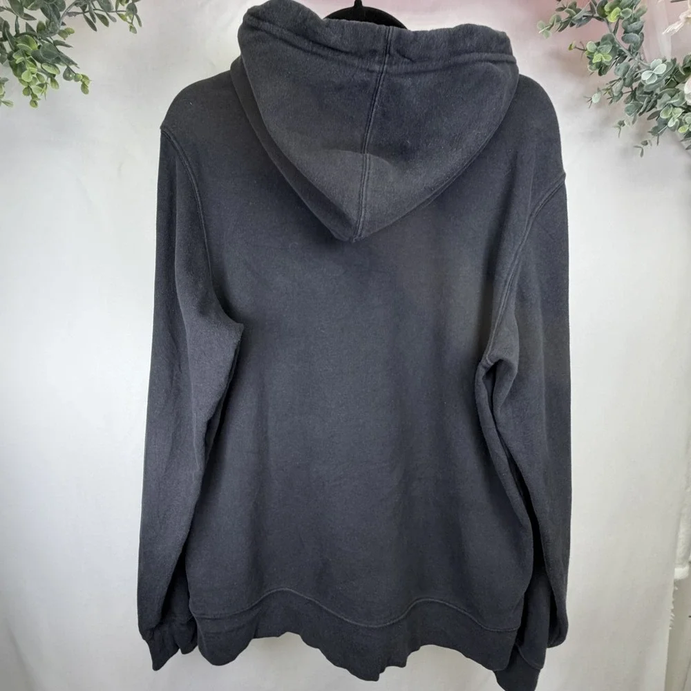 The North Face Men's Black Hoodie Bear Graphic Medium  Mountains and Trees
